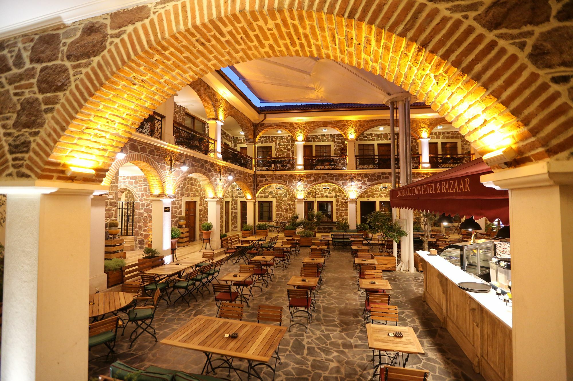 L'agora Old Town & Bazaar Hotel 3*