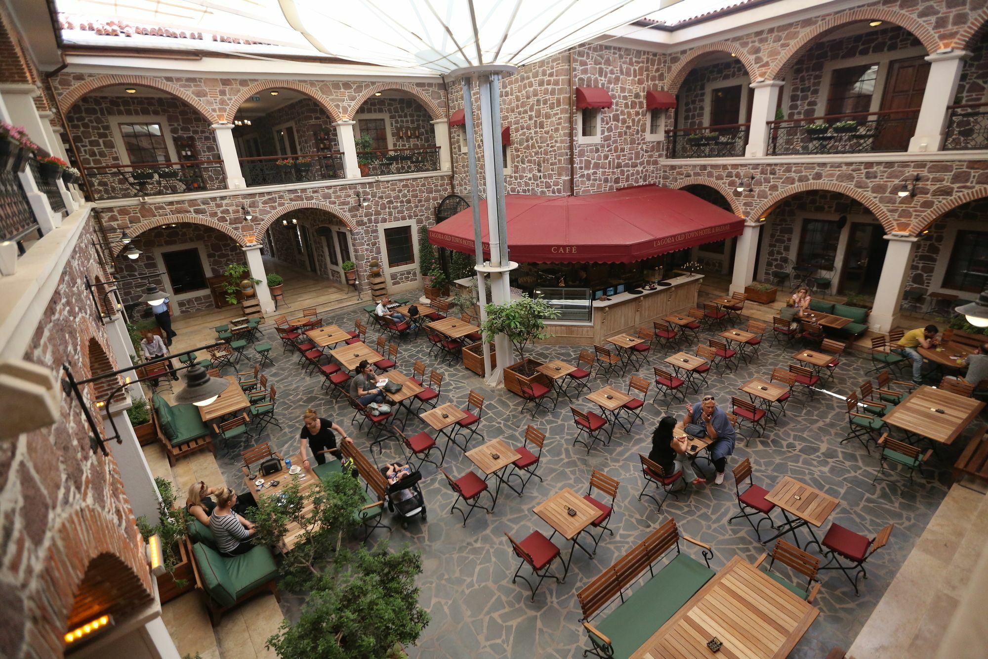 L'agora Old Town & Bazaar İzmir